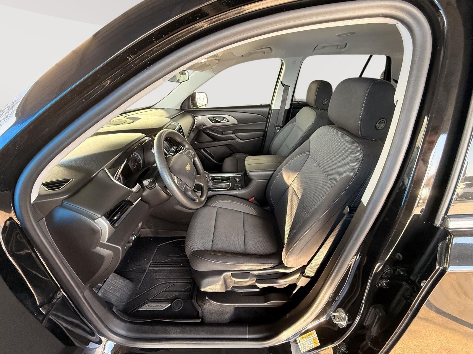 2021 Chevrolet Traverse LS