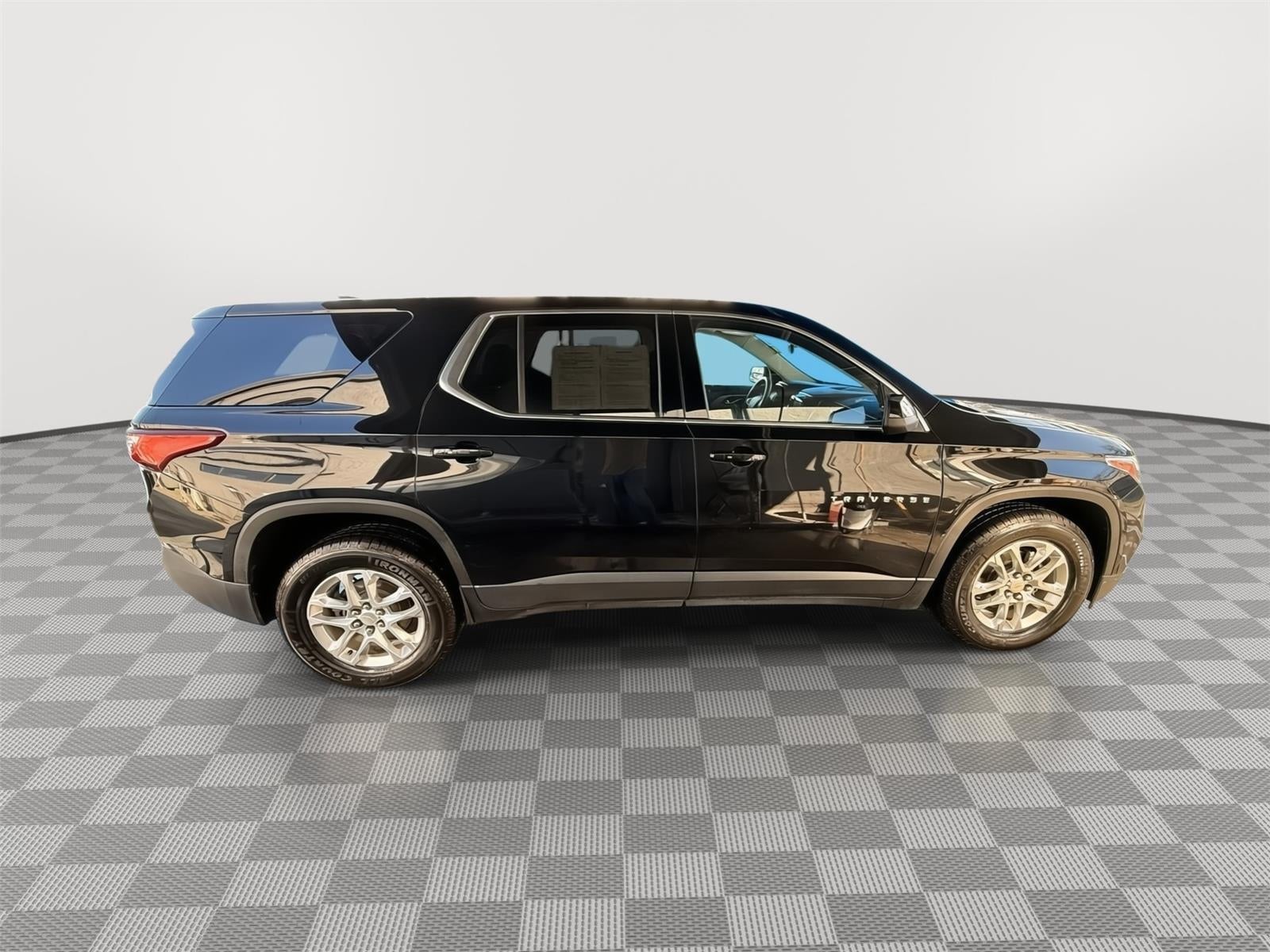 2021 Chevrolet Traverse LS