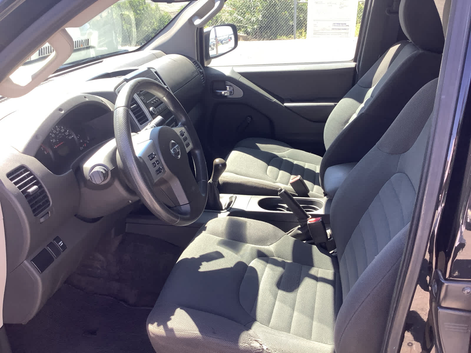 2016 Nissan Frontier S