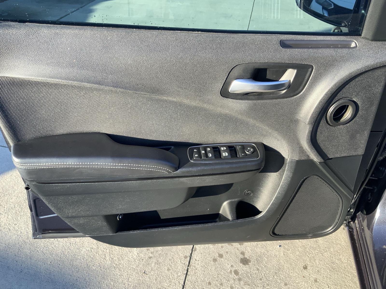 2018 Dodge Charger SXT