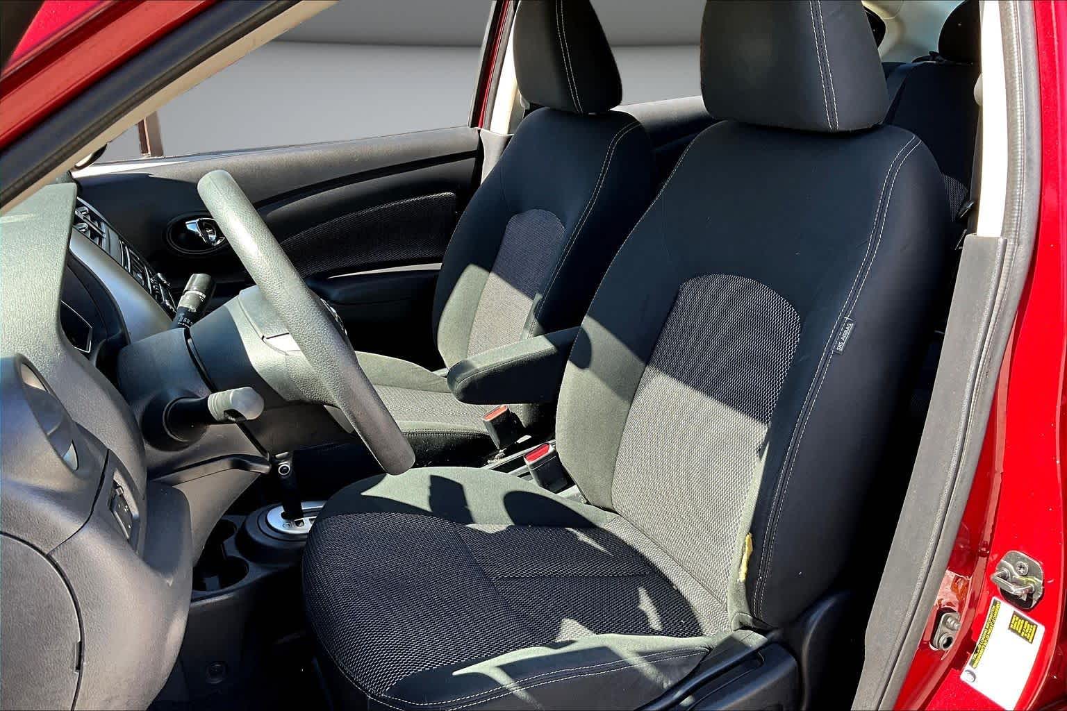 2018 Nissan Versa Sedan SV