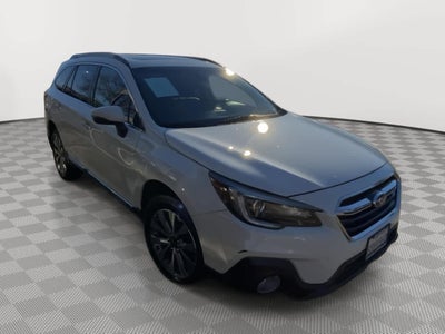 2018 Subaru Outback Touring