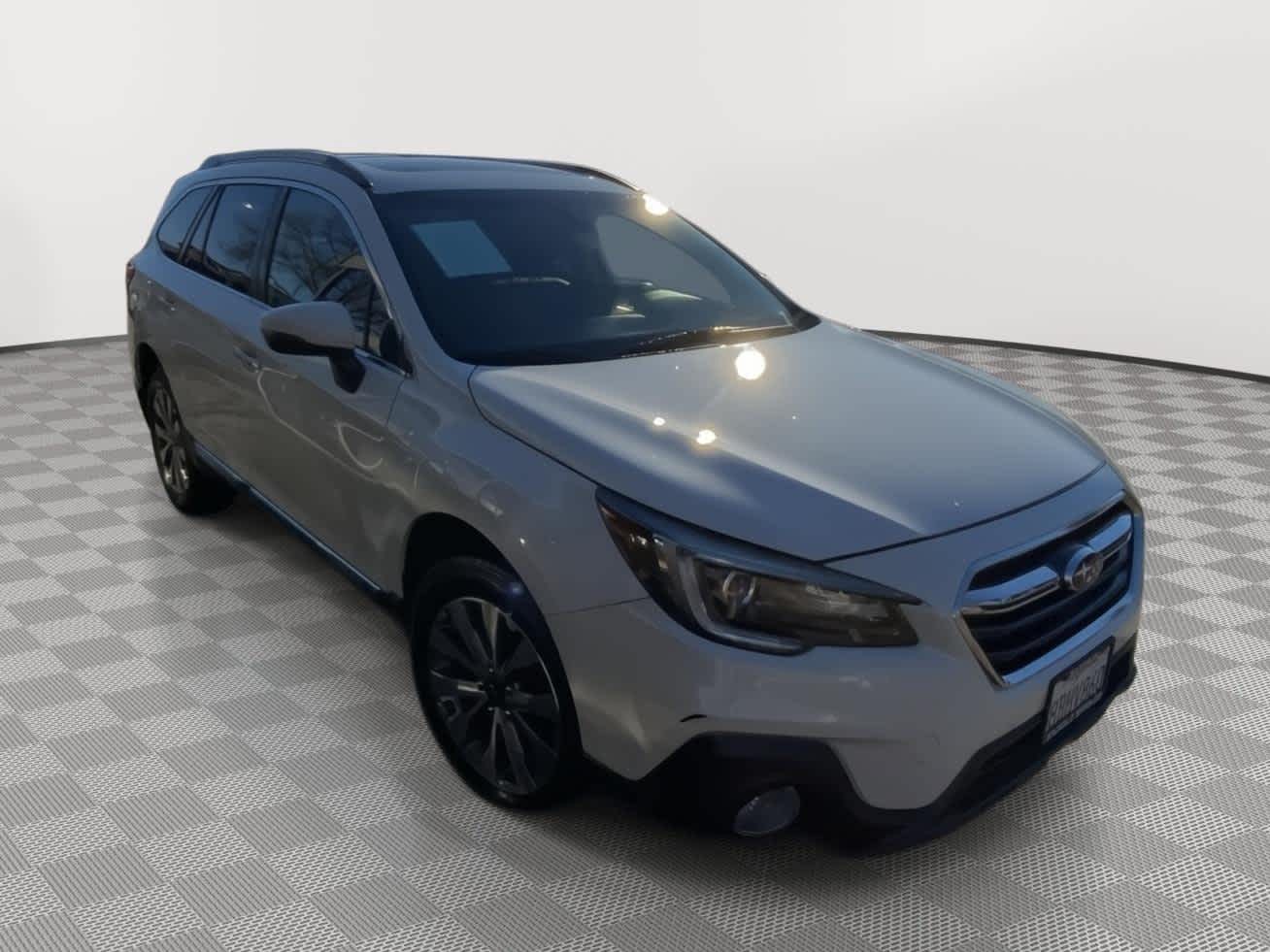 2018 Subaru Outback Touring