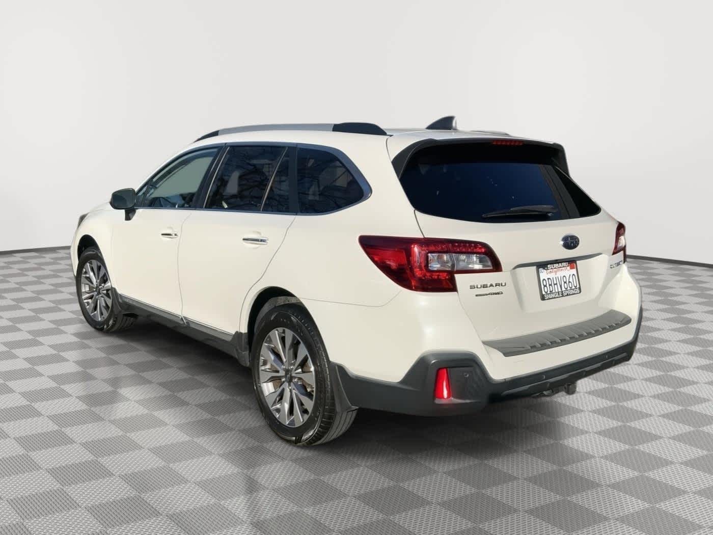 2018 Subaru Outback Touring
