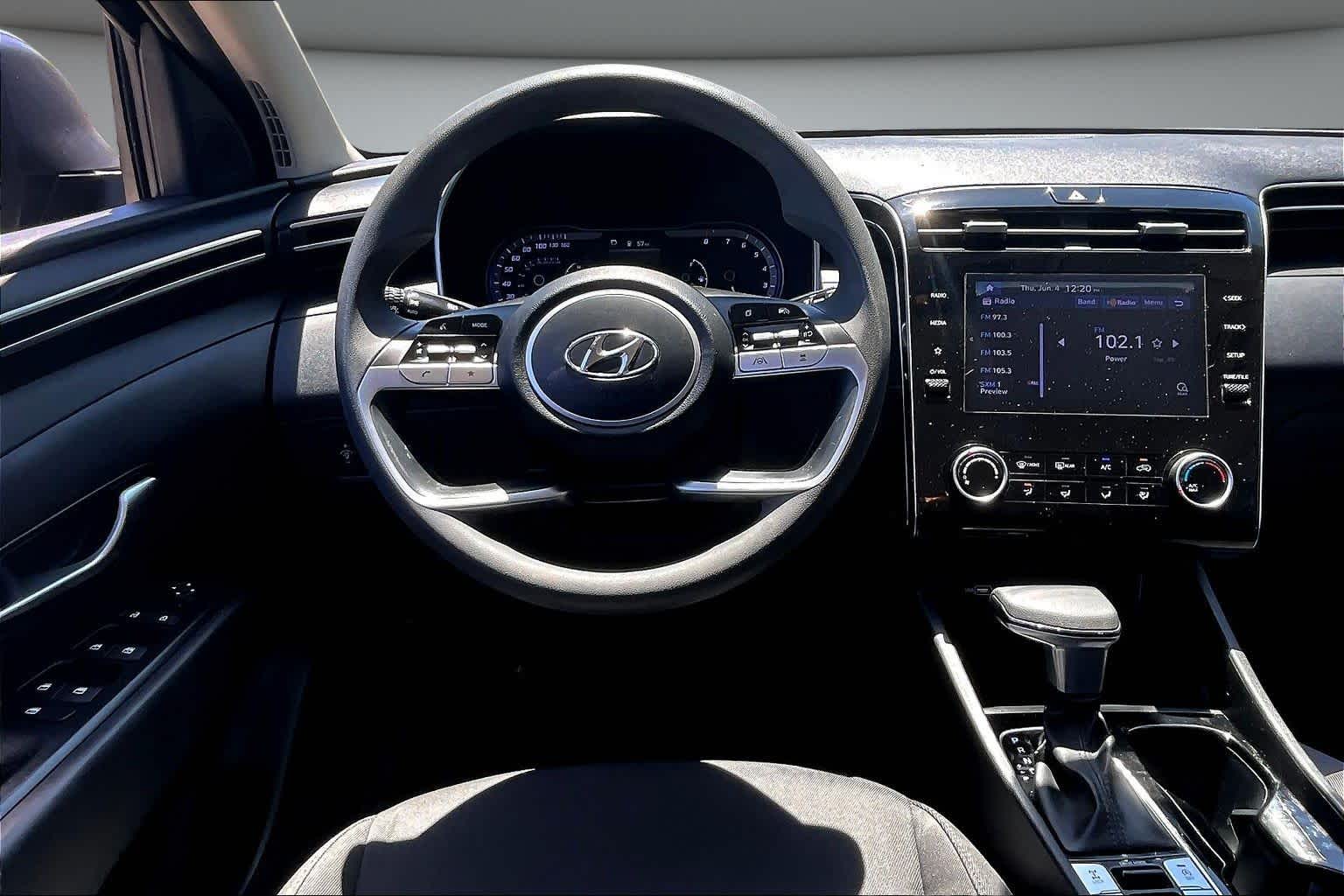2022 Hyundai TUCSON SEL