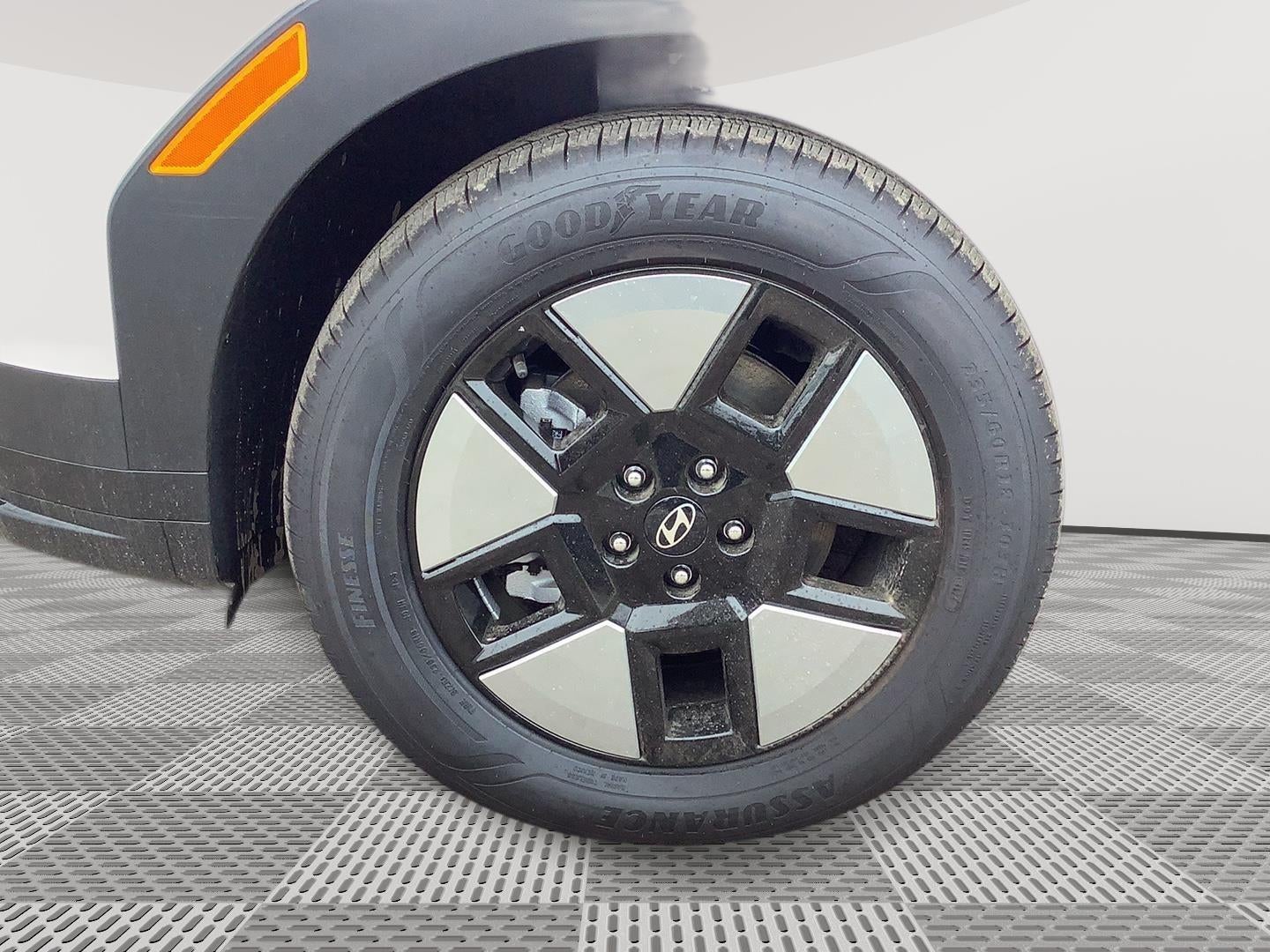 2025 Hyundai SANTA FE HYBRID SEL