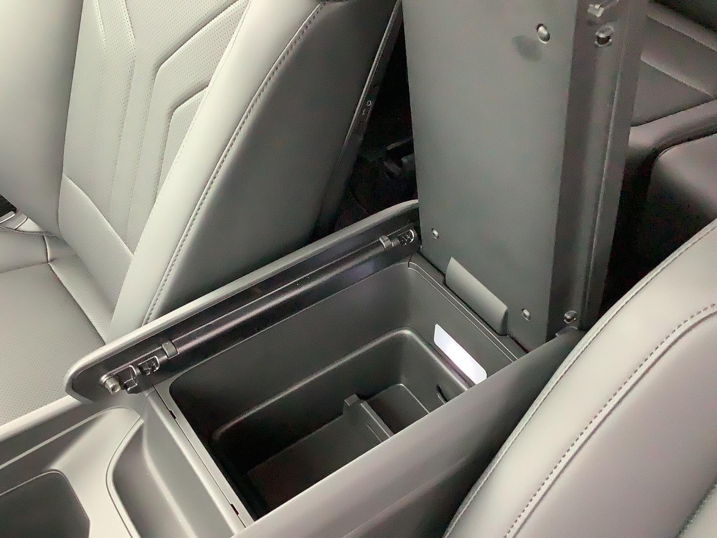 2025 Hyundai SANTA FE HYBRID SEL