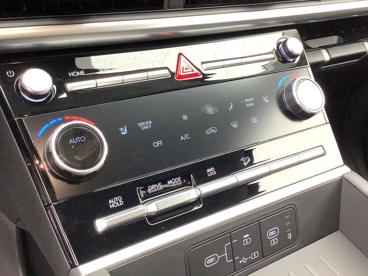 2025 Hyundai SANTA FE HYBRID SEL