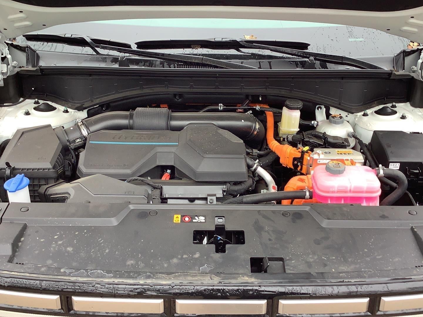 2025 Hyundai SANTA FE HYBRID SEL