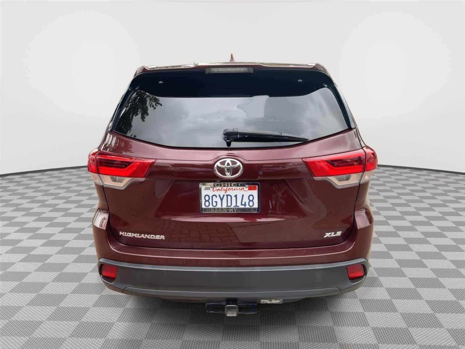 2019 Toyota Highlander SE