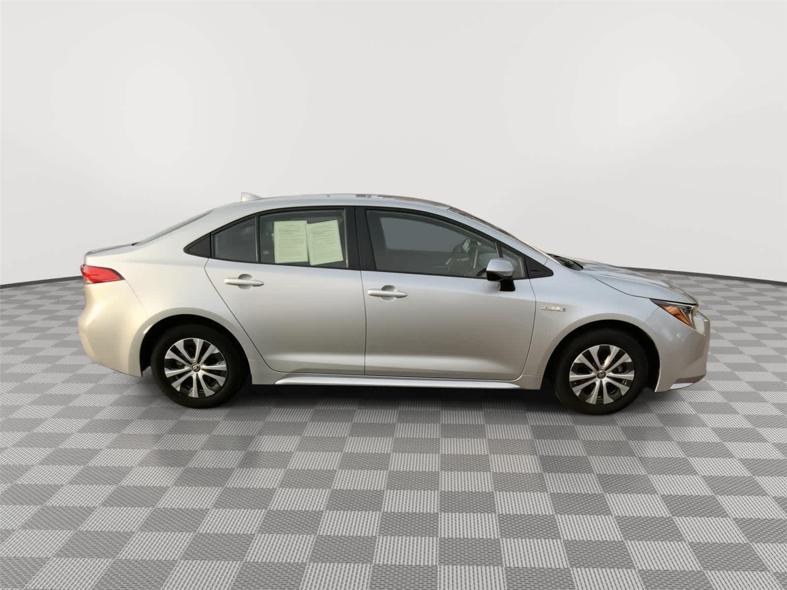 2021 Toyota Corolla Hybrid LE