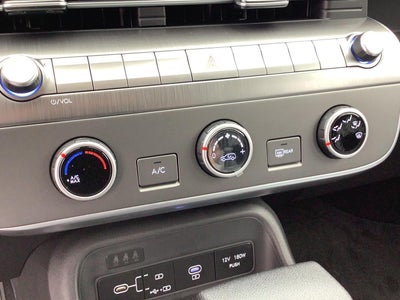 2026 Hyundai KONA SE AWD