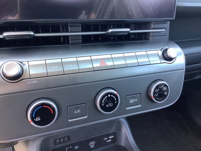 2026 Hyundai KONA SE AWD