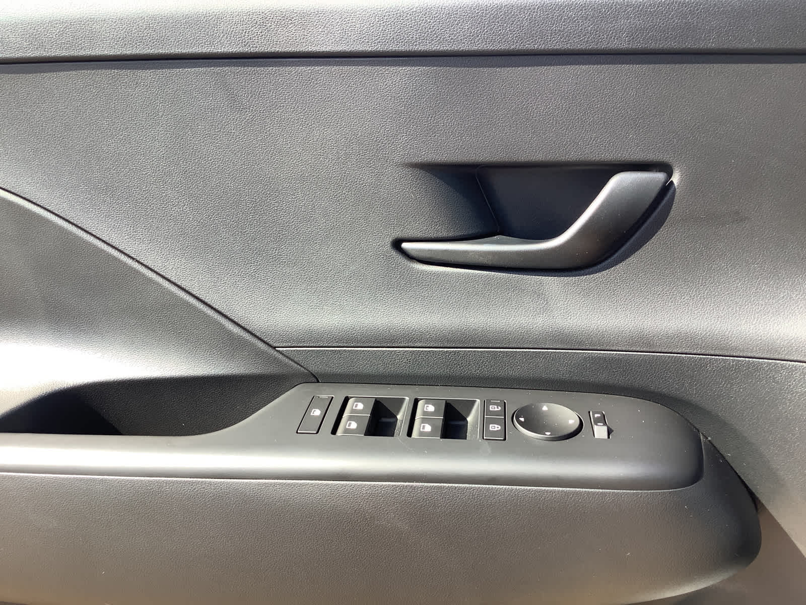 2026 Hyundai KONA SE AWD