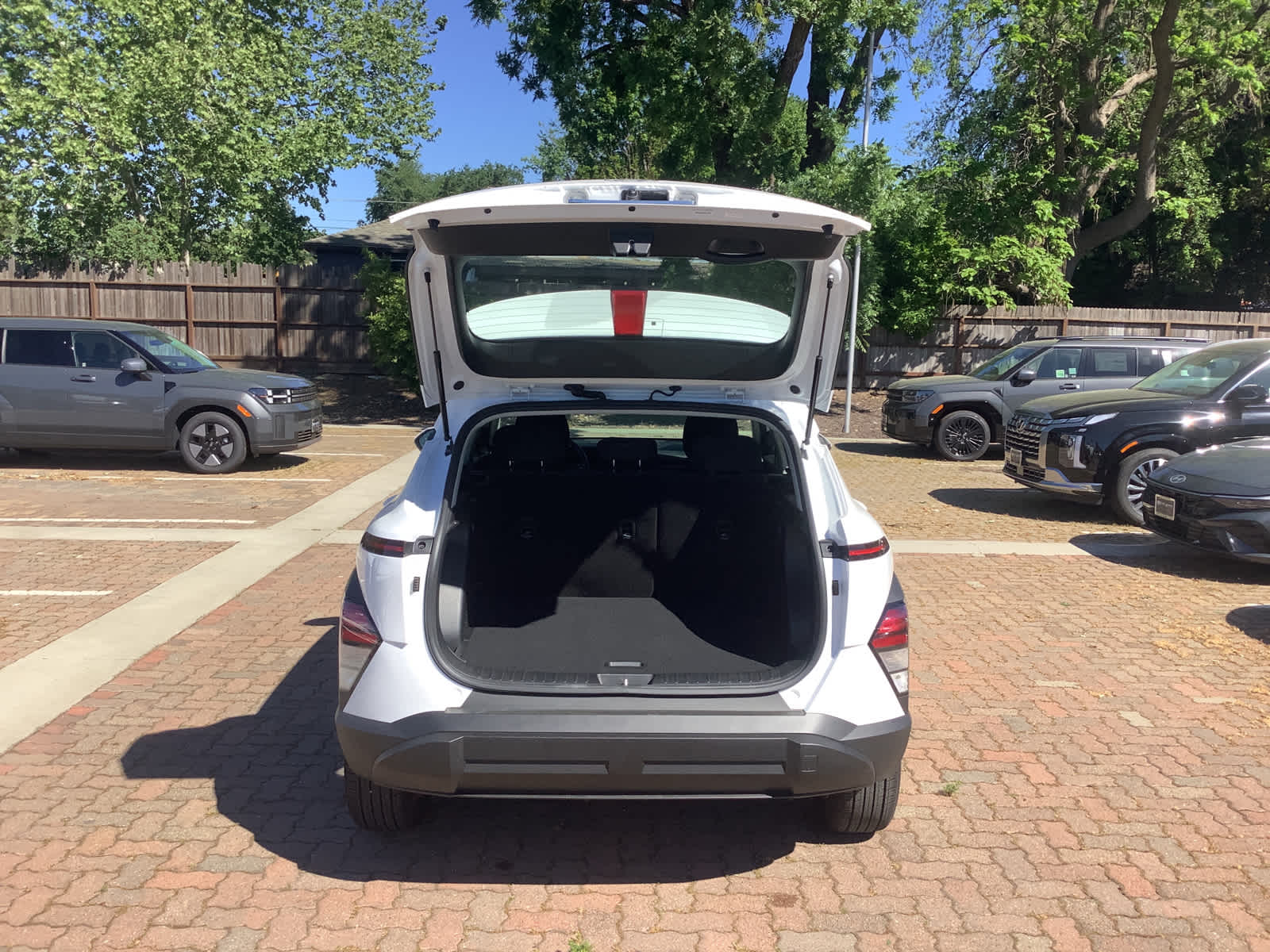 2025 Hyundai KONA SE