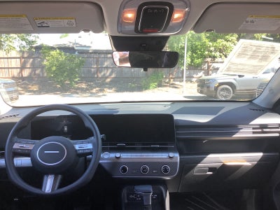 2025 Hyundai KONA SE