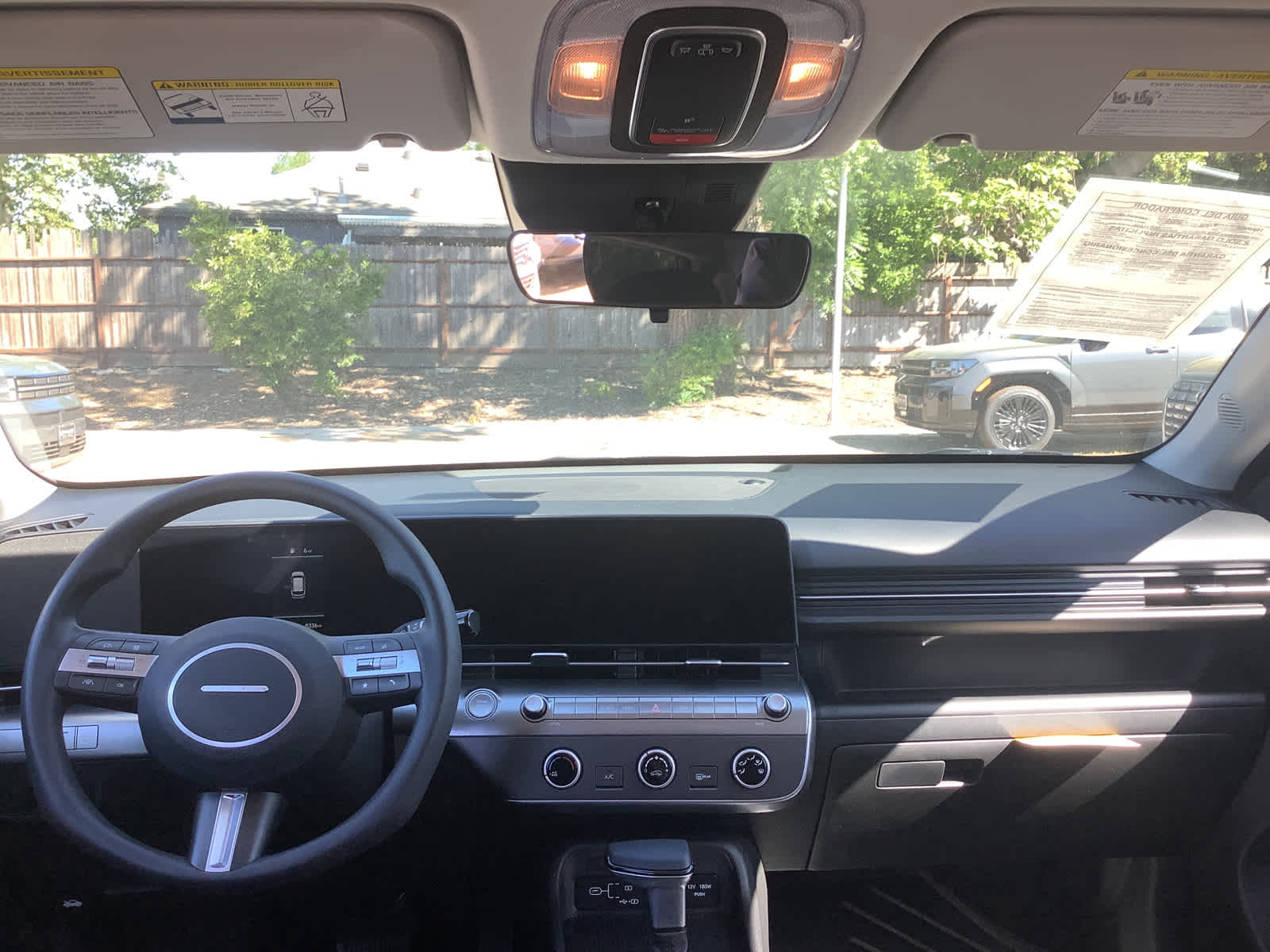 2025 Hyundai KONA SE