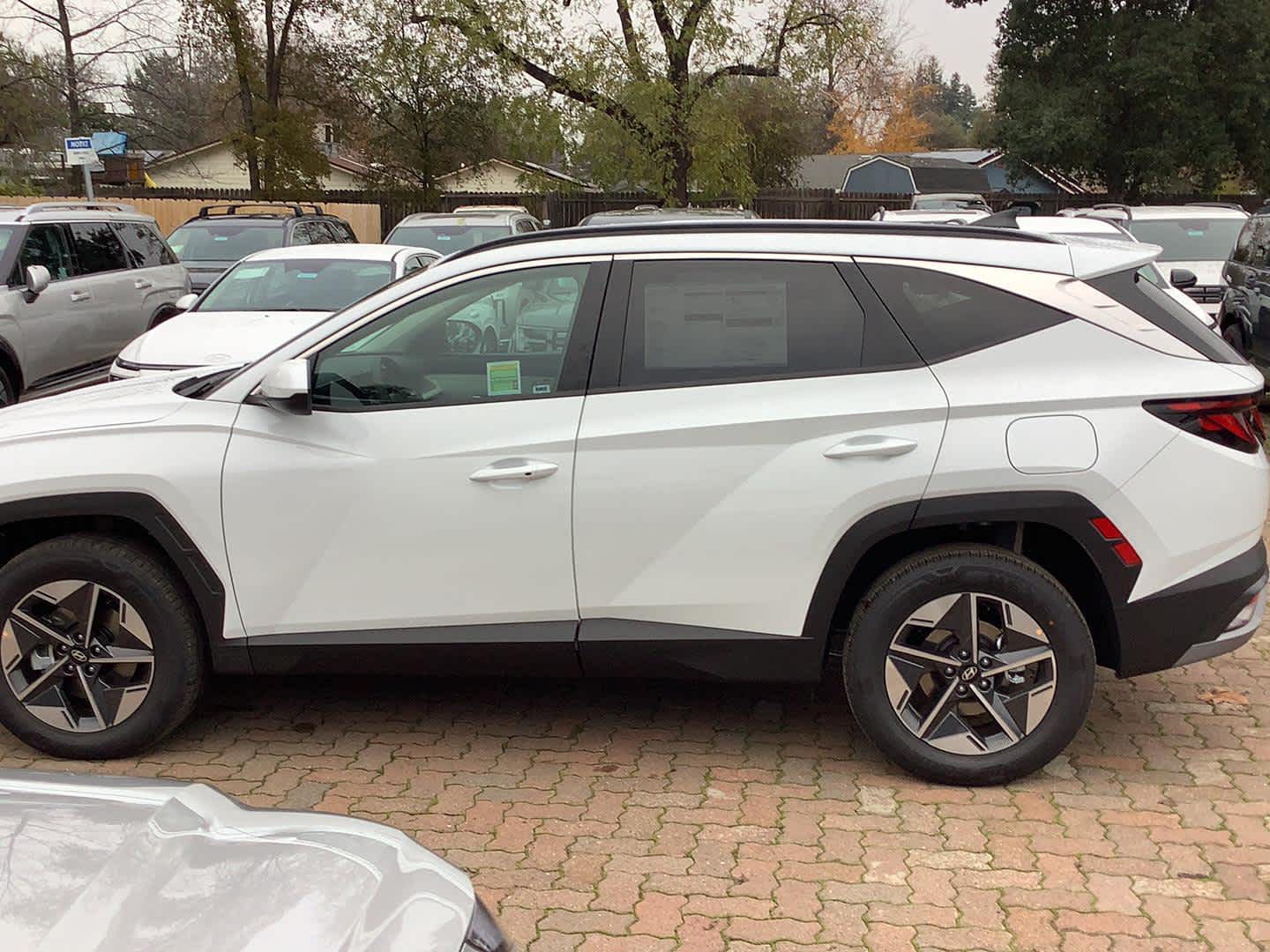 2026 Hyundai TUCSON HYBRID SEL AWD