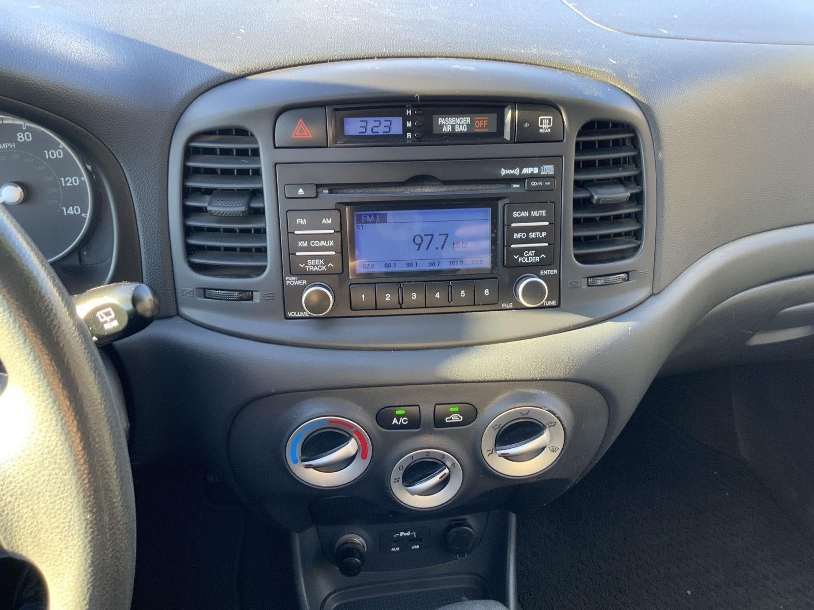 2011 Hyundai ACCENT GS