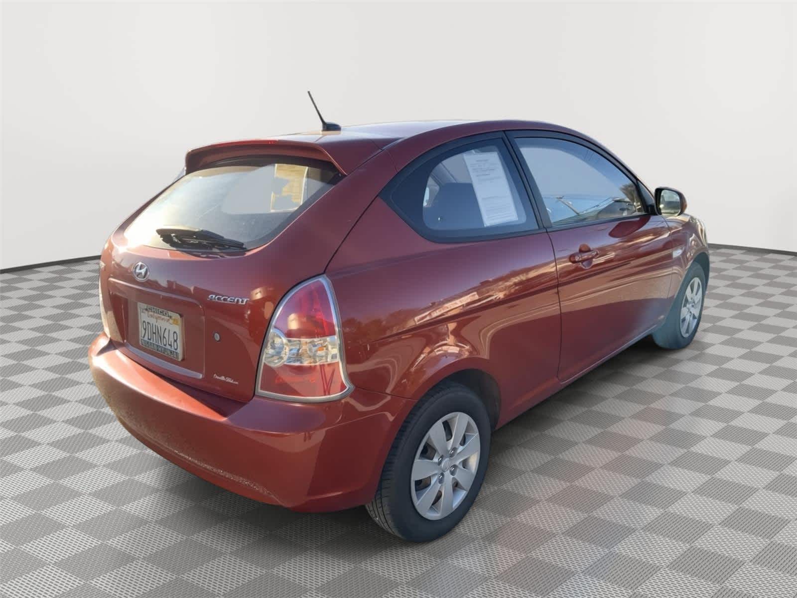 2011 Hyundai ACCENT GS