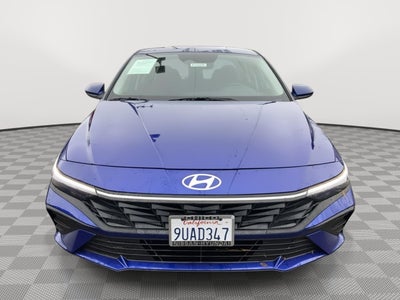 2025 Hyundai ELANTRA SE