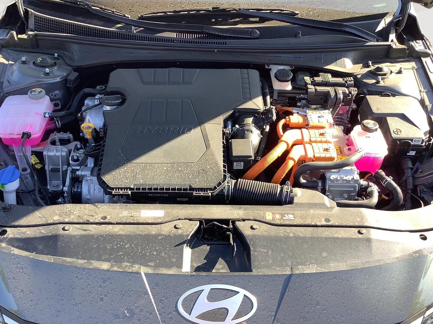 2025 Hyundai ELANTRA HYBRID SEL Sport