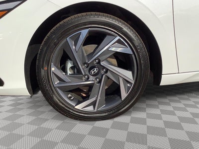 2025 Hyundai ELANTRA HYBRID Limited