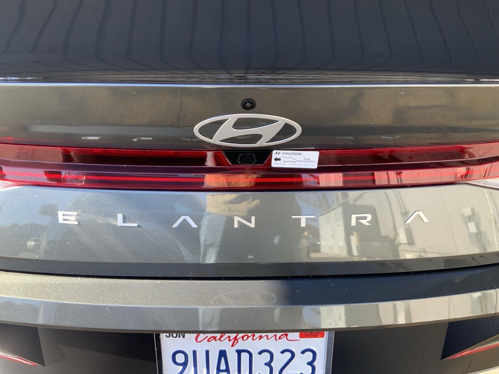 2025 Hyundai ELANTRA SEL Convenience