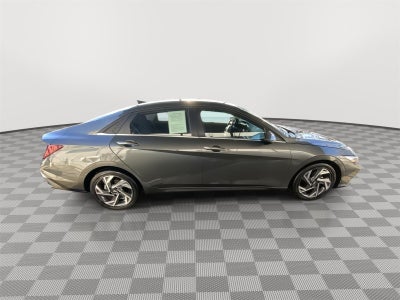 2025 Hyundai ELANTRA SEL Convenience