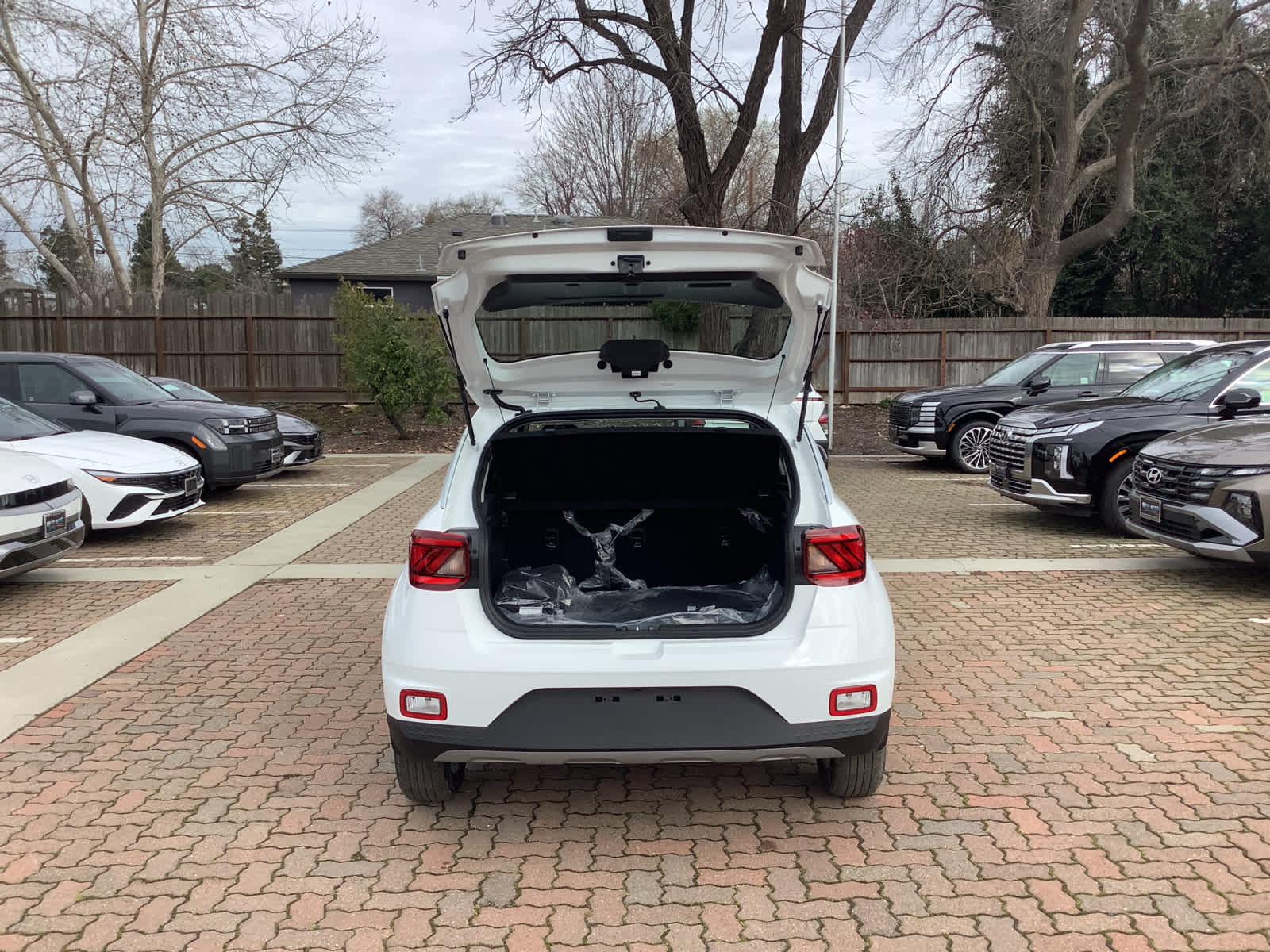 2026 Hyundai VENUE SE