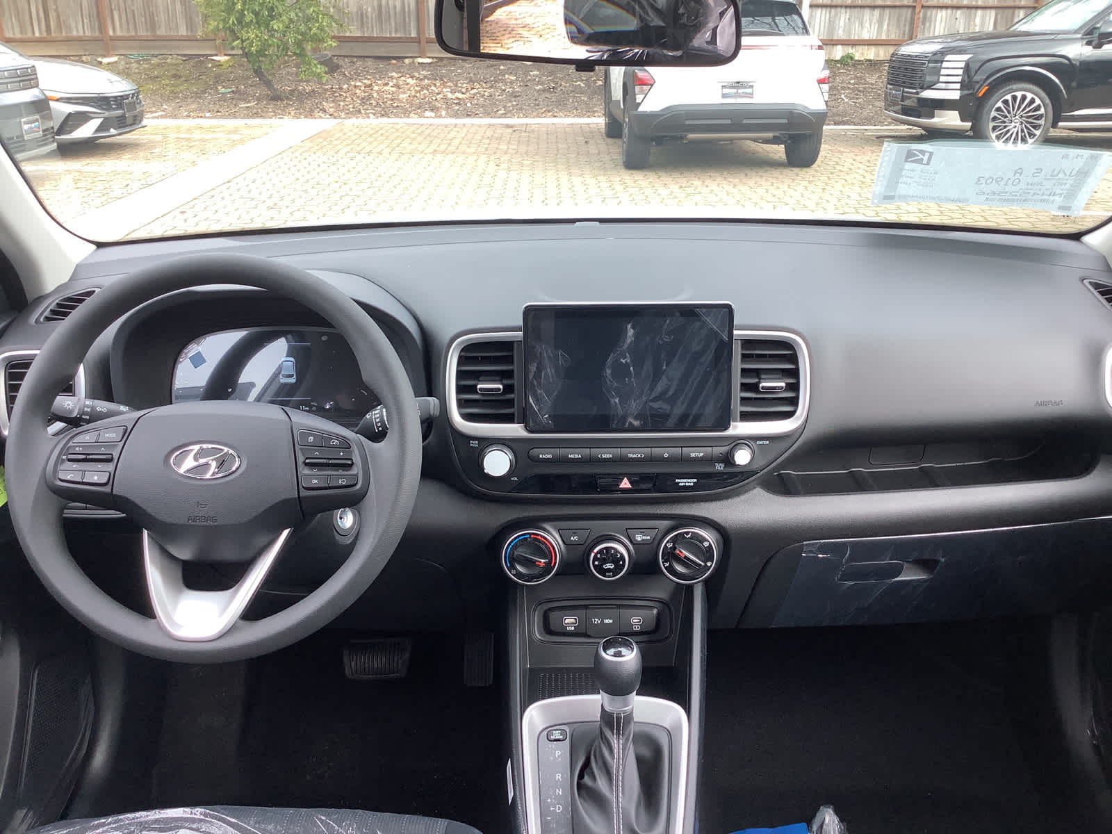 2026 Hyundai VENUE SE