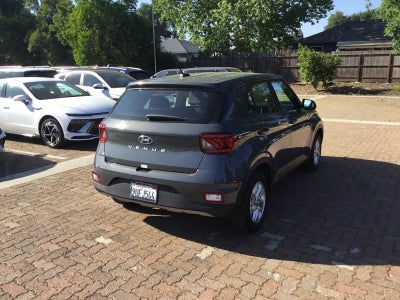 2025 Hyundai VENUE SE