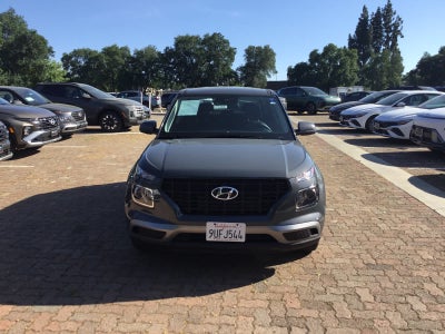 2025 Hyundai VENUE SE