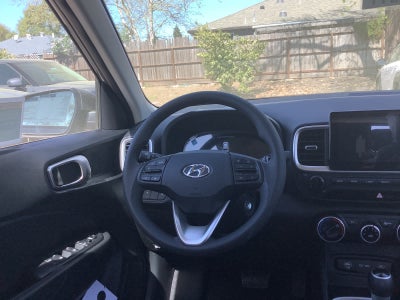 2026 Hyundai VENUE SE