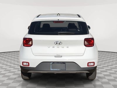 2026 Hyundai VENUE SE