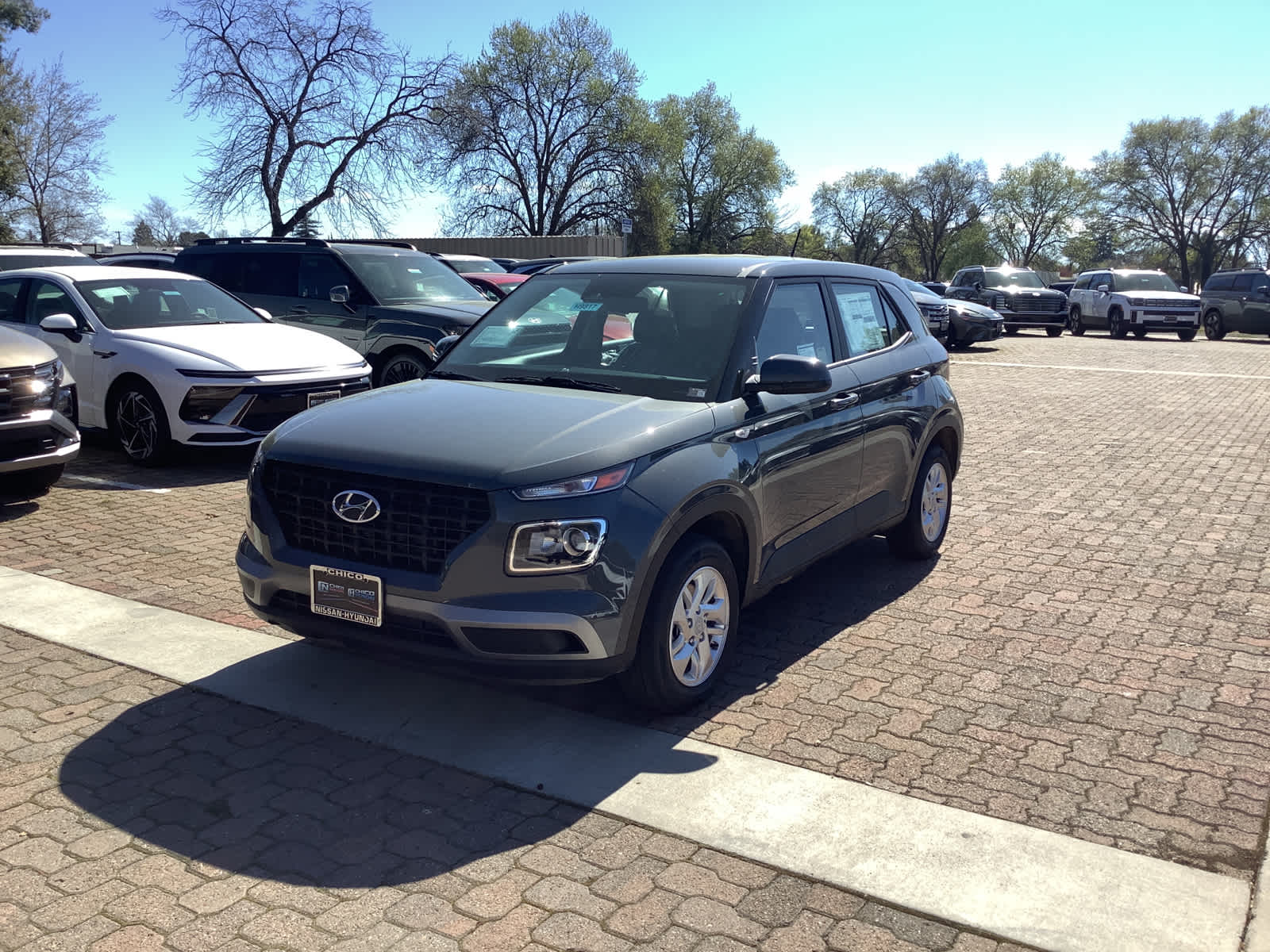 2026 Hyundai VENUE SE