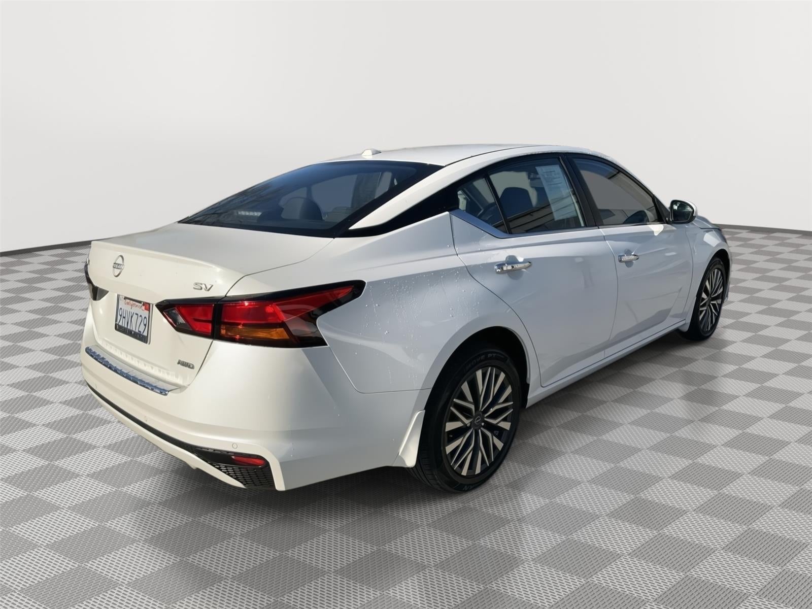 2023 Nissan Altima 2.5 SV