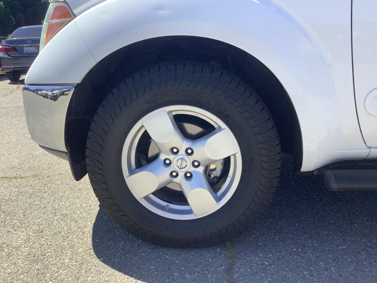 2006 Nissan Frontier LE