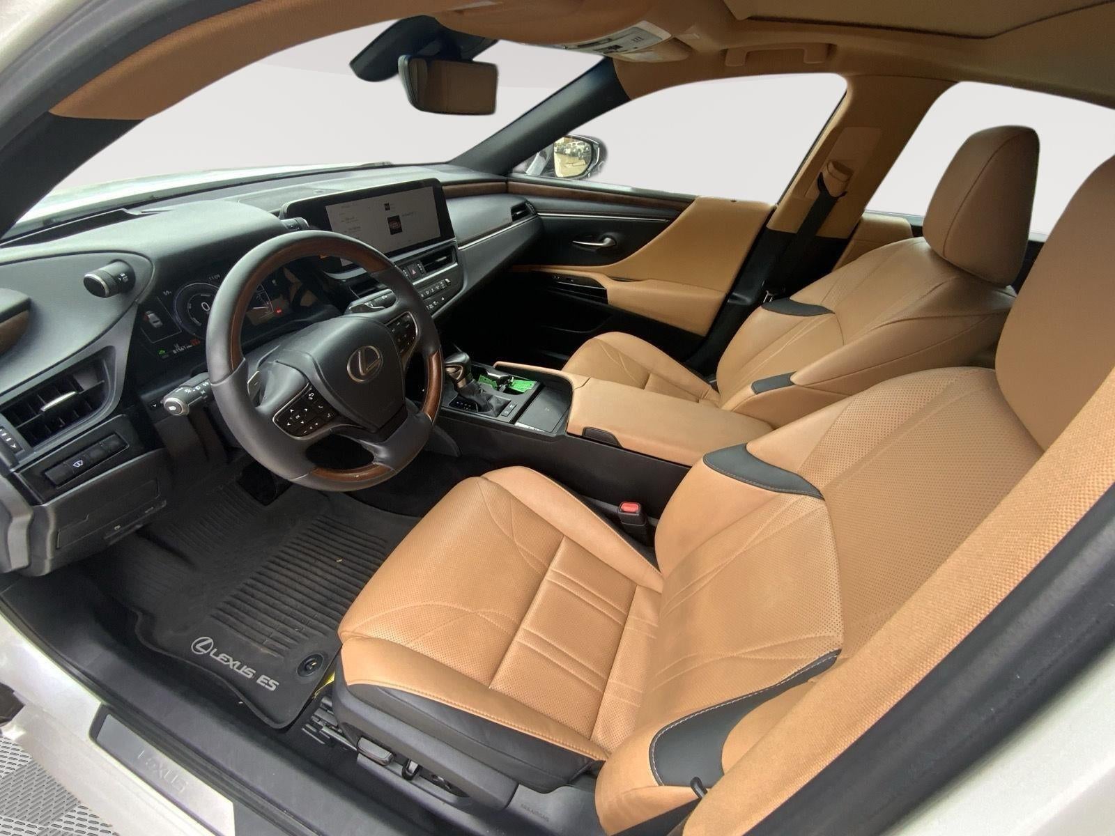 2023 Lexus ES ES 300h Luxury