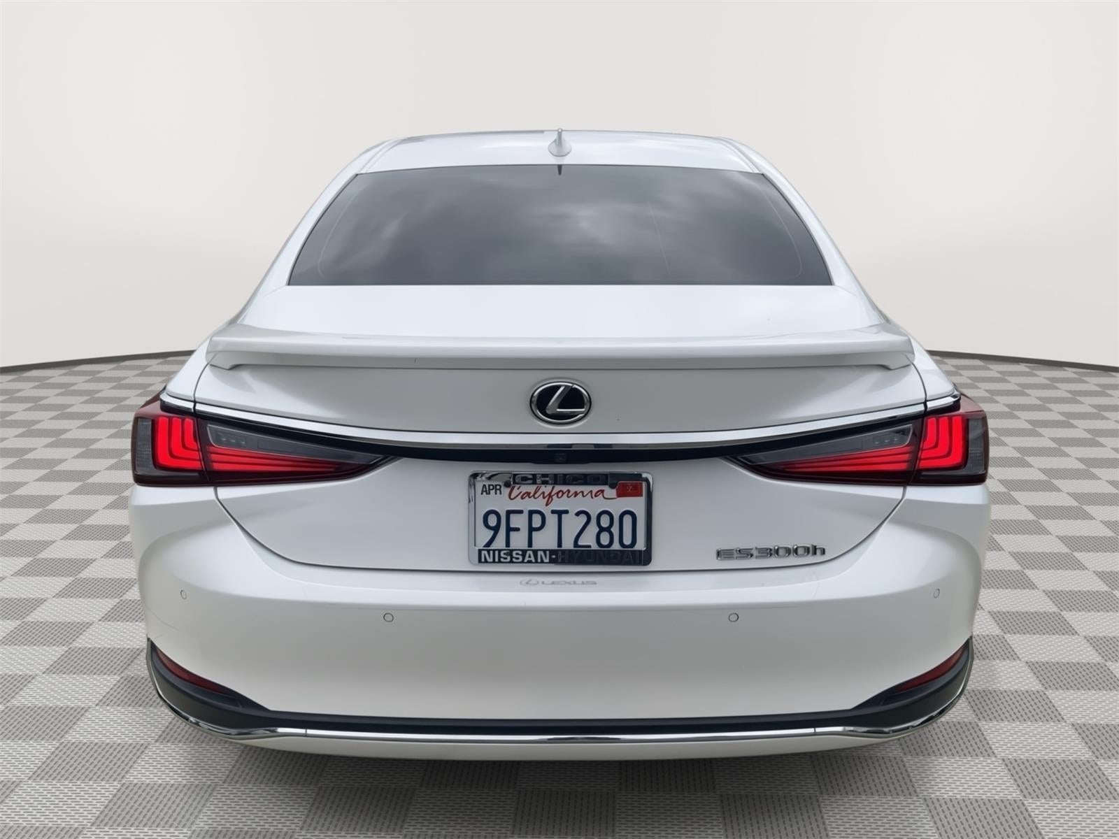 2023 Lexus ES ES 300h Luxury