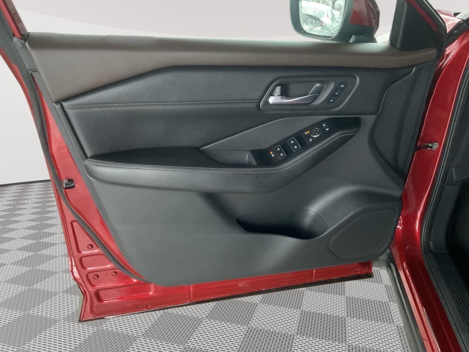 2022 Nissan Rogue SL