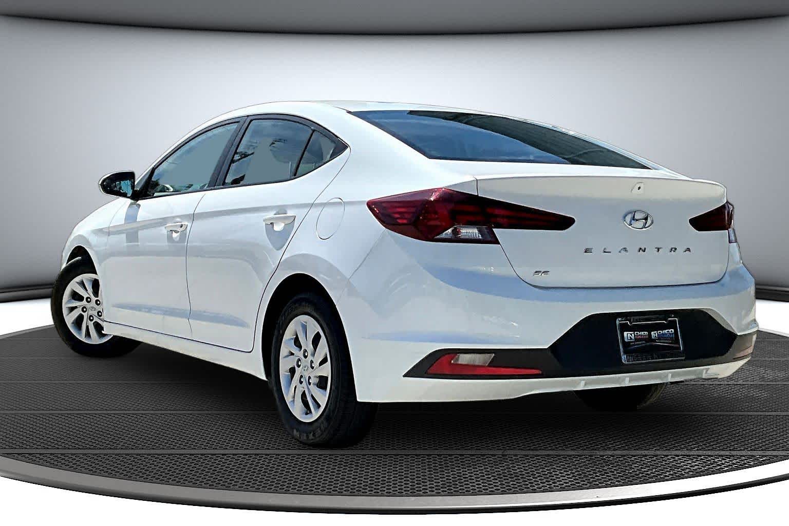2020 Hyundai ELANTRA SE