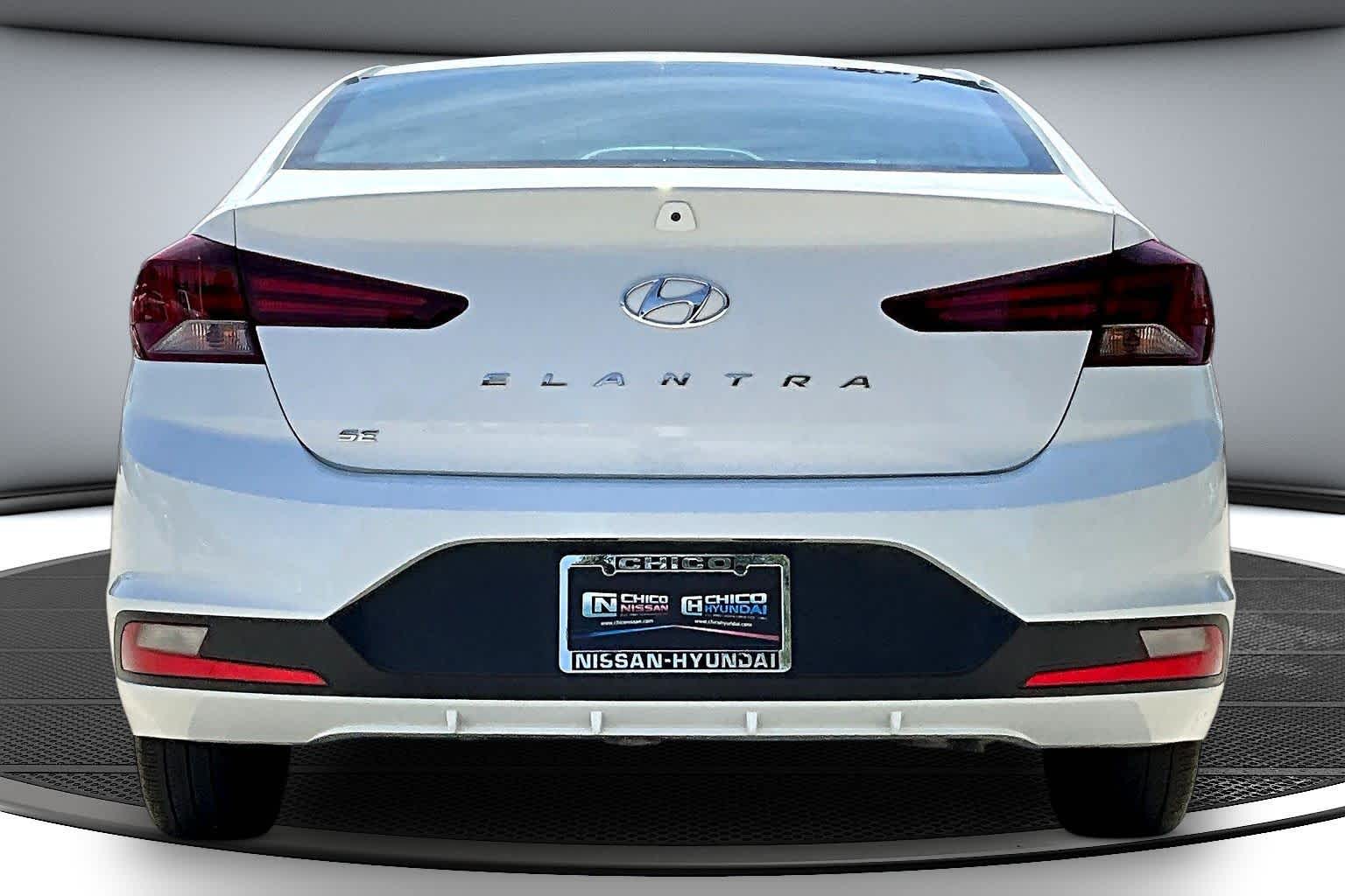 2020 Hyundai ELANTRA SE