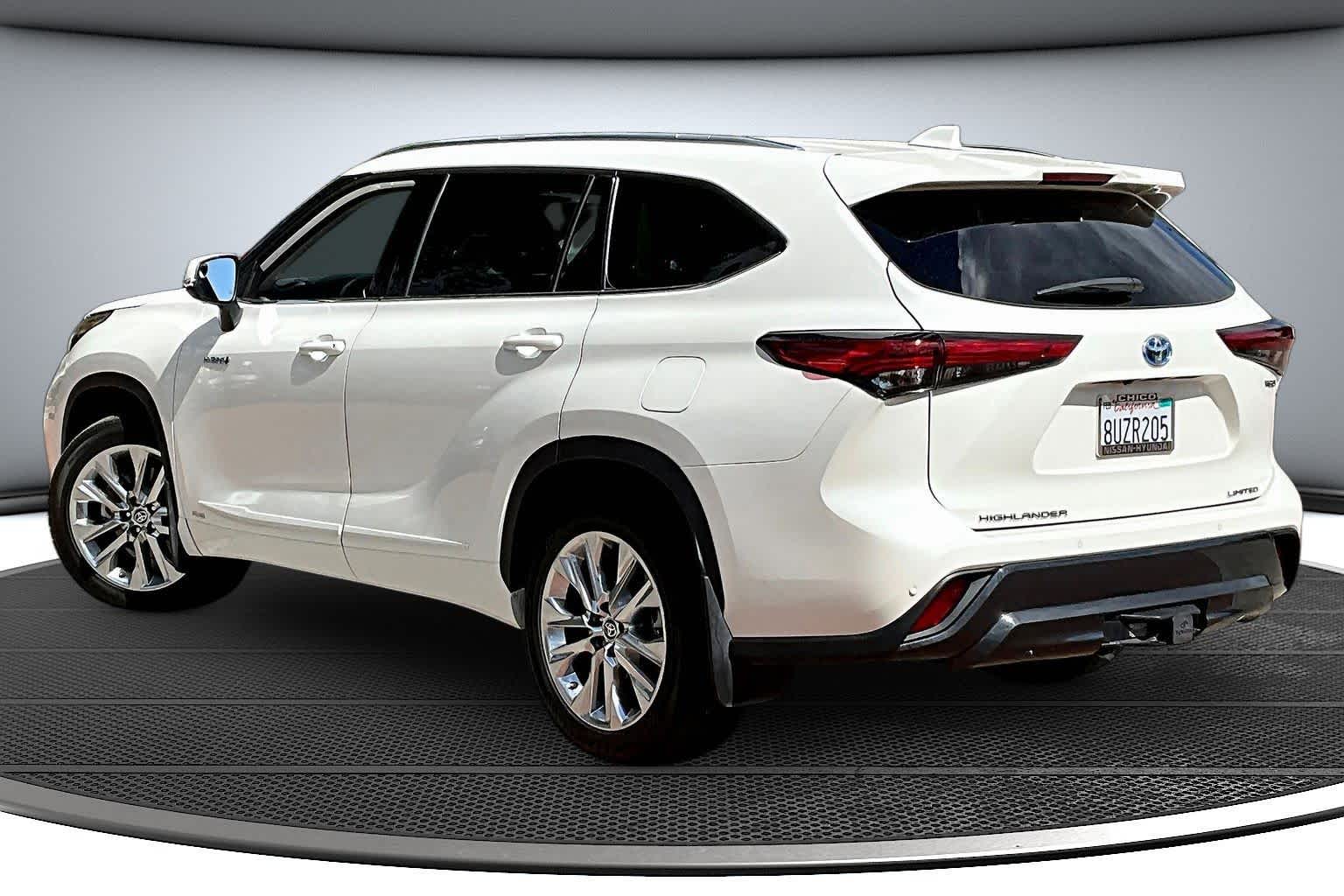 2021 Toyota Highlander Hybrid Limited