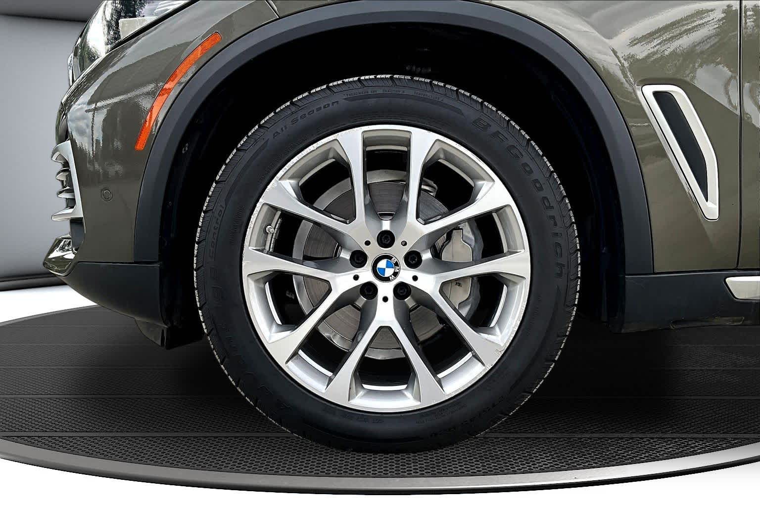 2021 BMW X5 xDrive40i xDrive40i