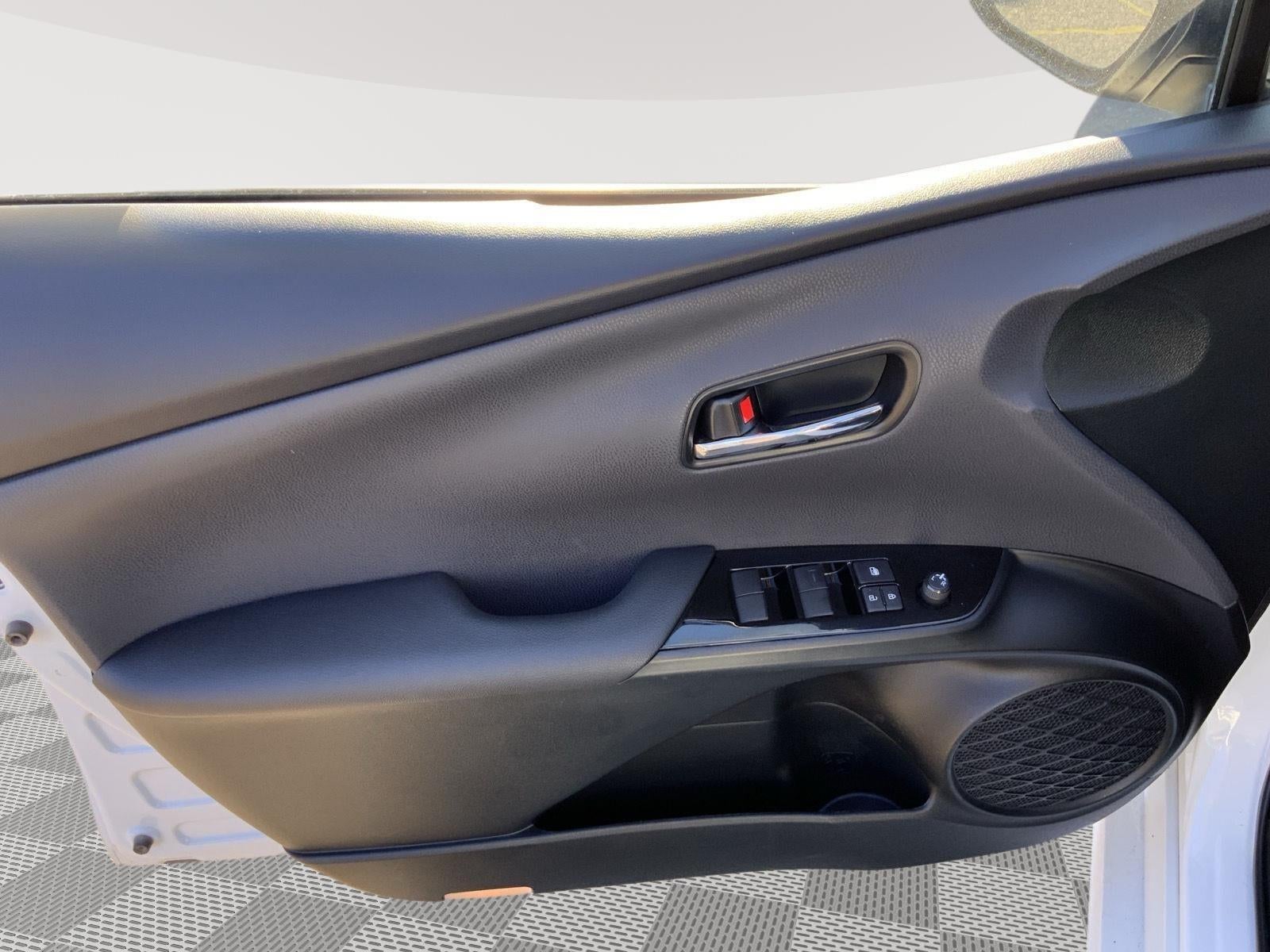 2022 Toyota Prius Prime XLE