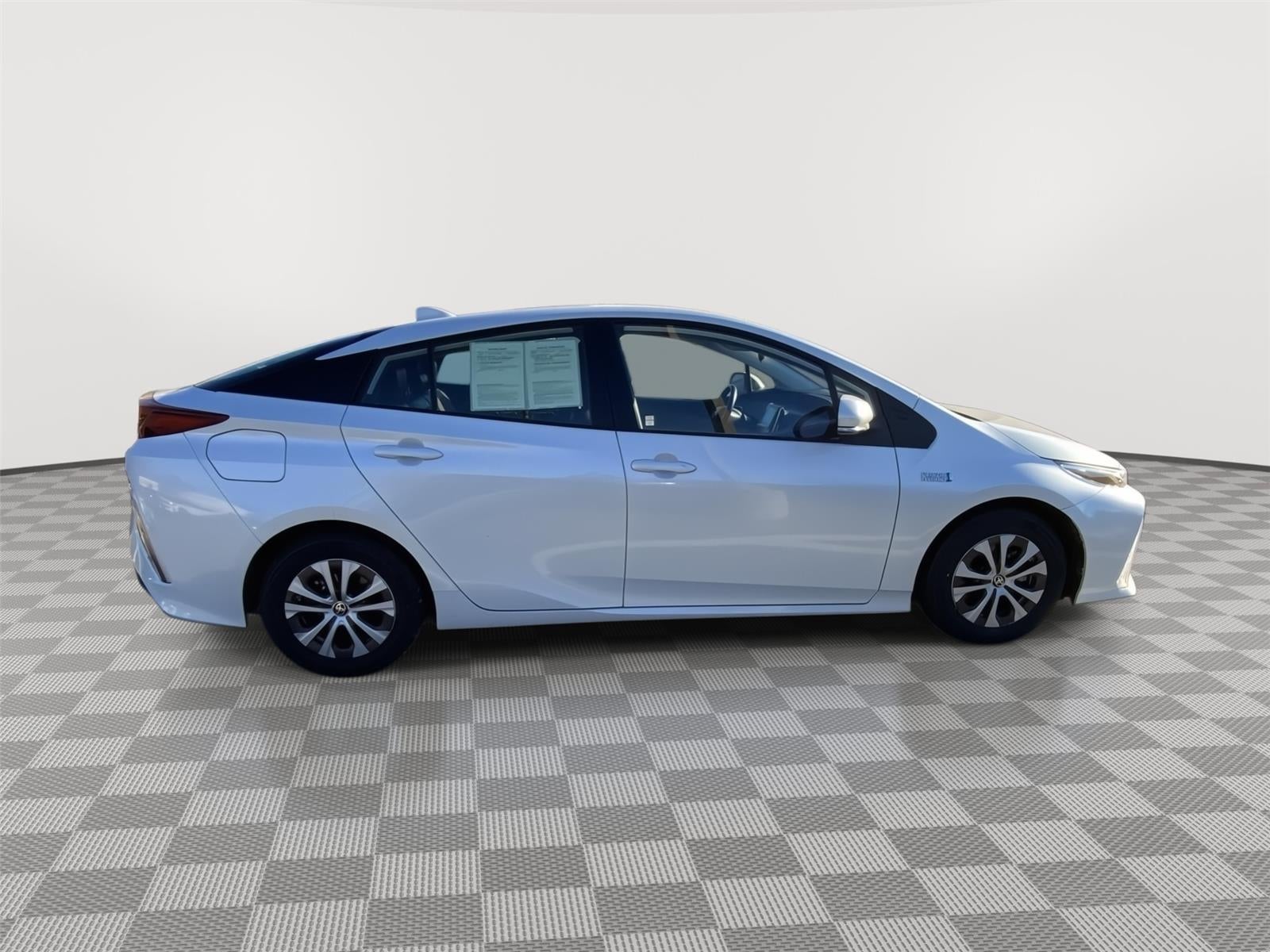 2022 Toyota Prius Prime XLE
