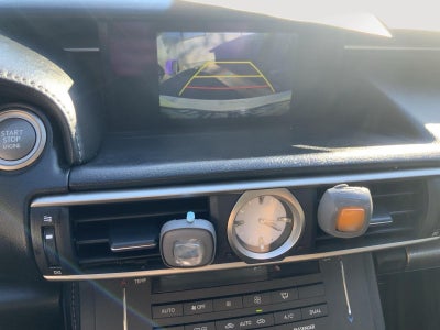 2016 Lexus RC 200t Base