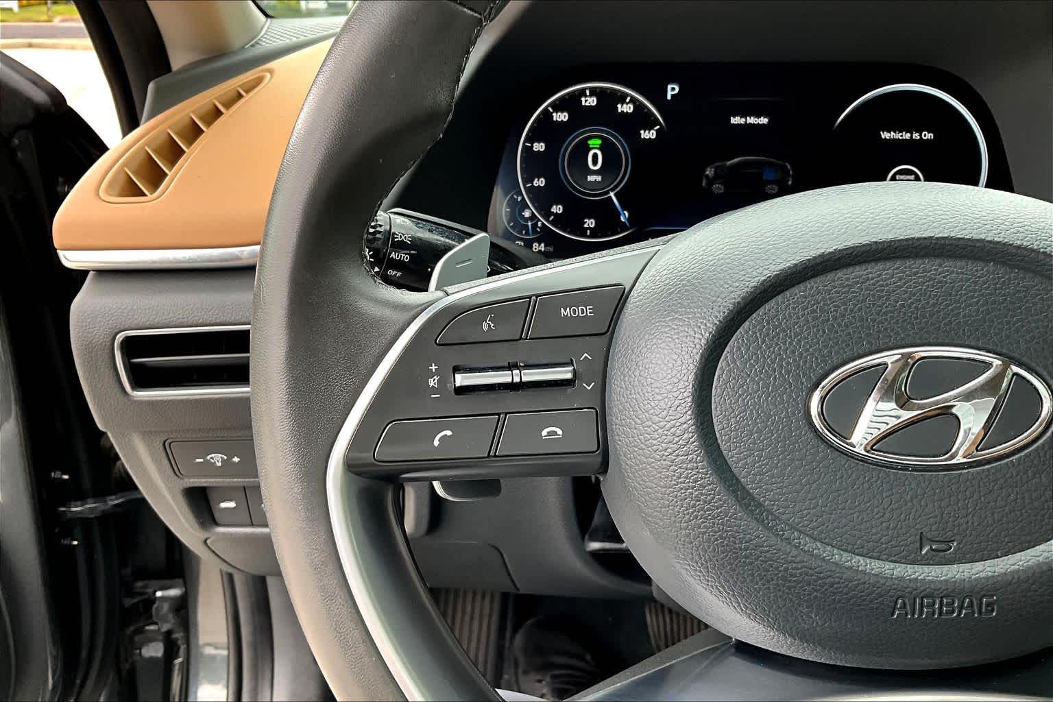 2022 Hyundai SONATA HYBRID Limited