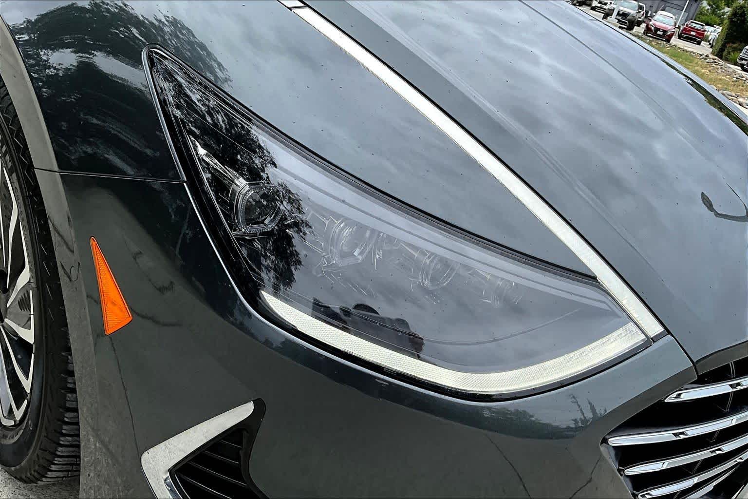 2022 Hyundai SONATA HYBRID Limited
